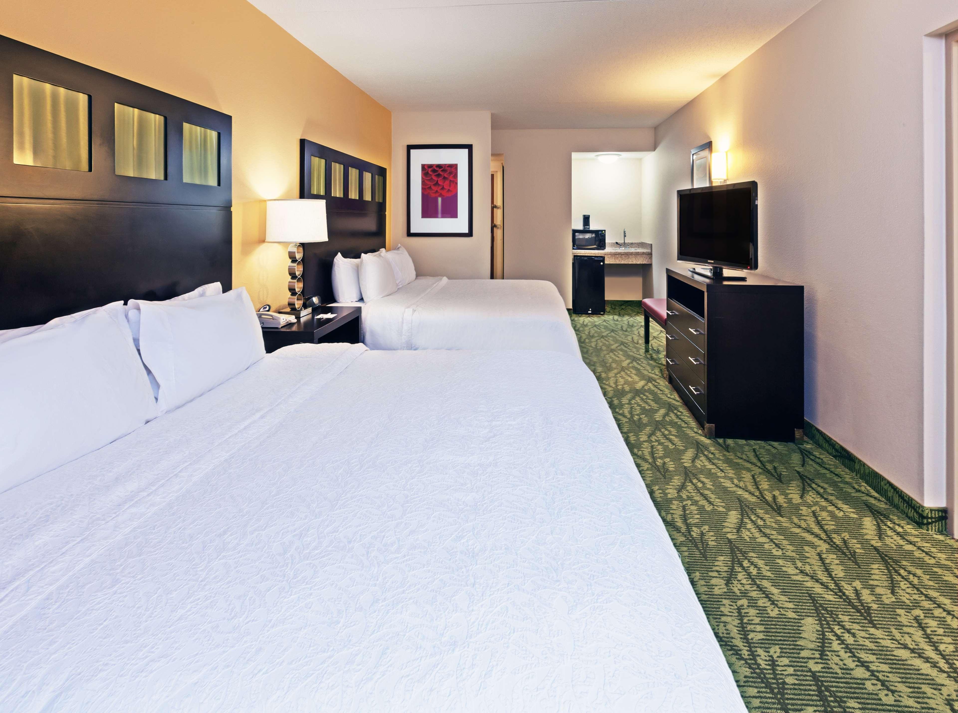 Hampton Inn & Suites Tulsa-Woodland Hills Экстерьер фото