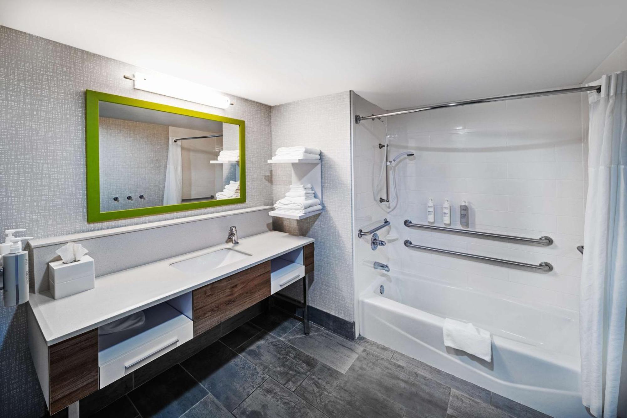 Hampton Inn & Suites Tulsa-Woodland Hills Экстерьер фото