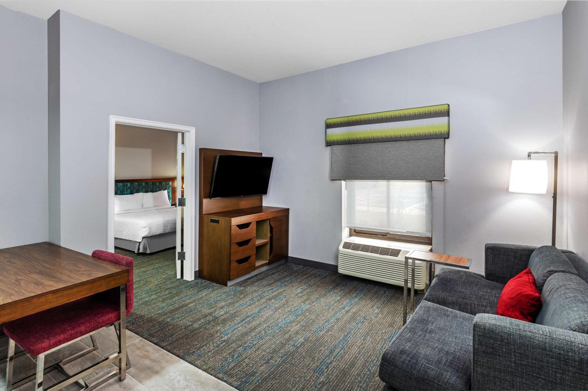 Hampton Inn & Suites Tulsa-Woodland Hills Экстерьер фото